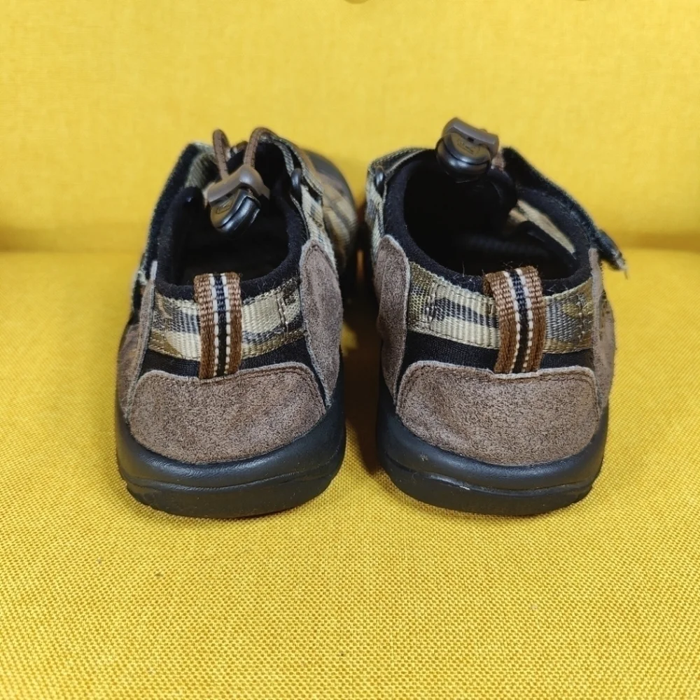 Keen Newport H2  Kids Slip-On Bungee Camouflage Brown Green Size 4